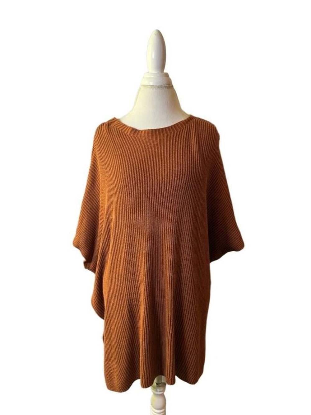 Womens Plus Size 2XL Rust Orange Short Sleeve Batwing Knit Poncho Sweater